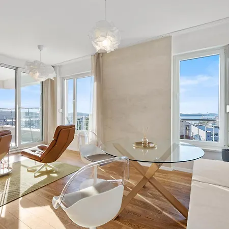 Apartamento 2 Bedroom Cozy In